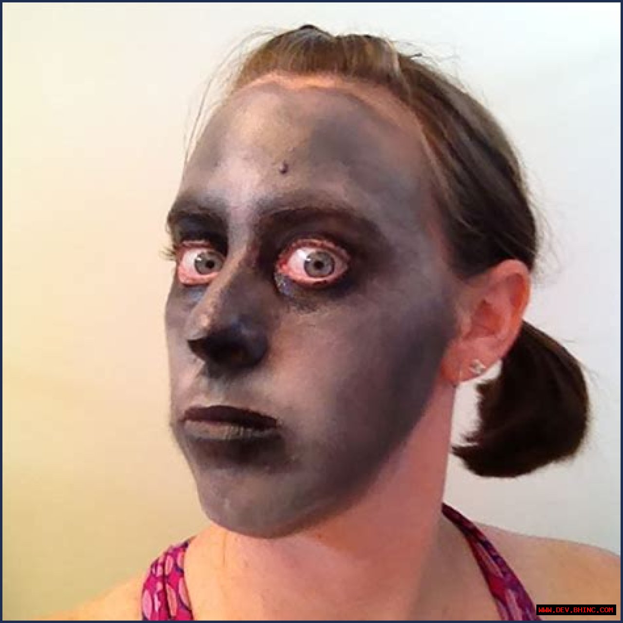 13 Best Zombie Makeup Ideas That Are To Die For This Halloween
