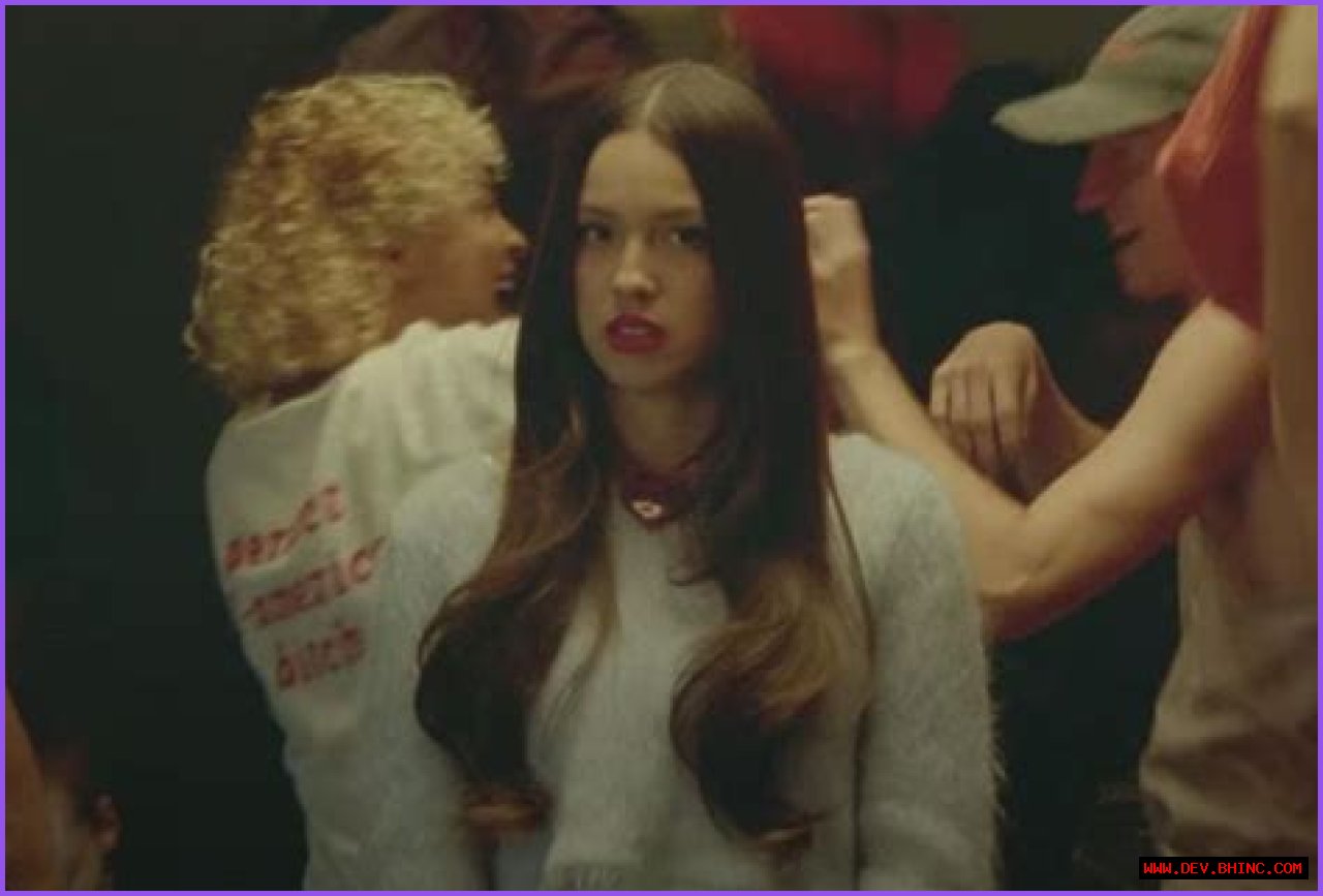 Breaking Down the Lyrics to Olivia Rodrigo’s Latest Single ‘Bad Idea Right?’