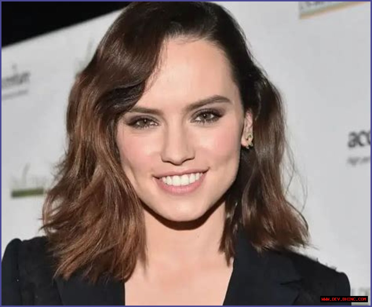 Daisy Ridley- Age, Boyfriend, Net Worth, Height, Ethnicity