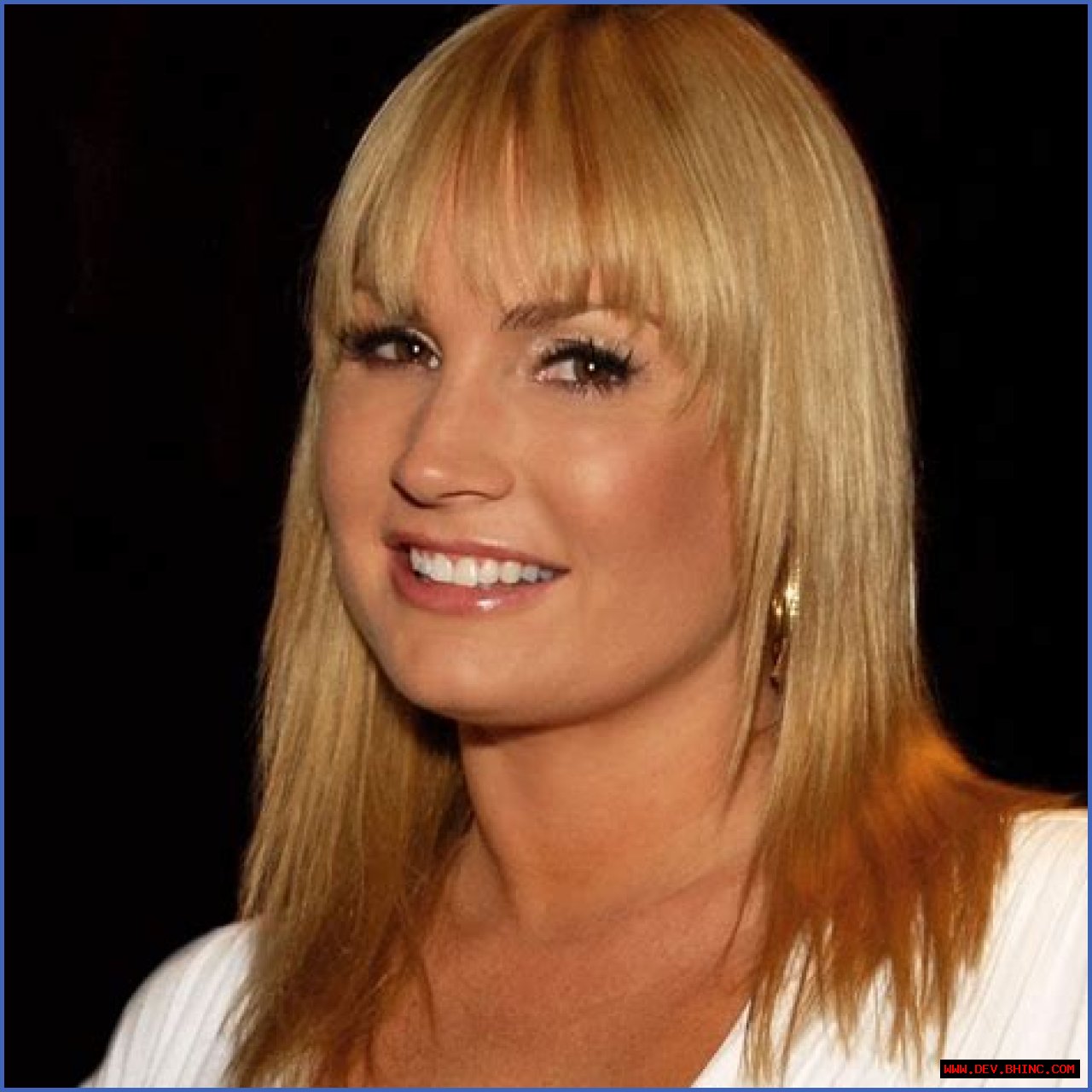Flower Tucci - Net Worth, Age, Height, Birthday, Bio, Wiki!