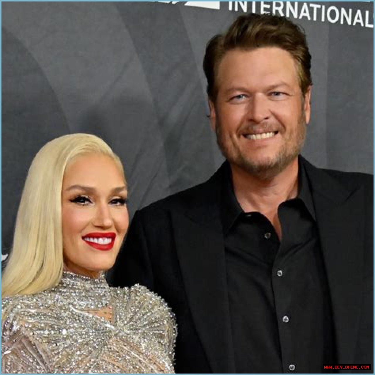 Gwen Stefani Looks Good in a Bikini ~No Doubt~! See Her Best Swimsuit Photos Through the Years