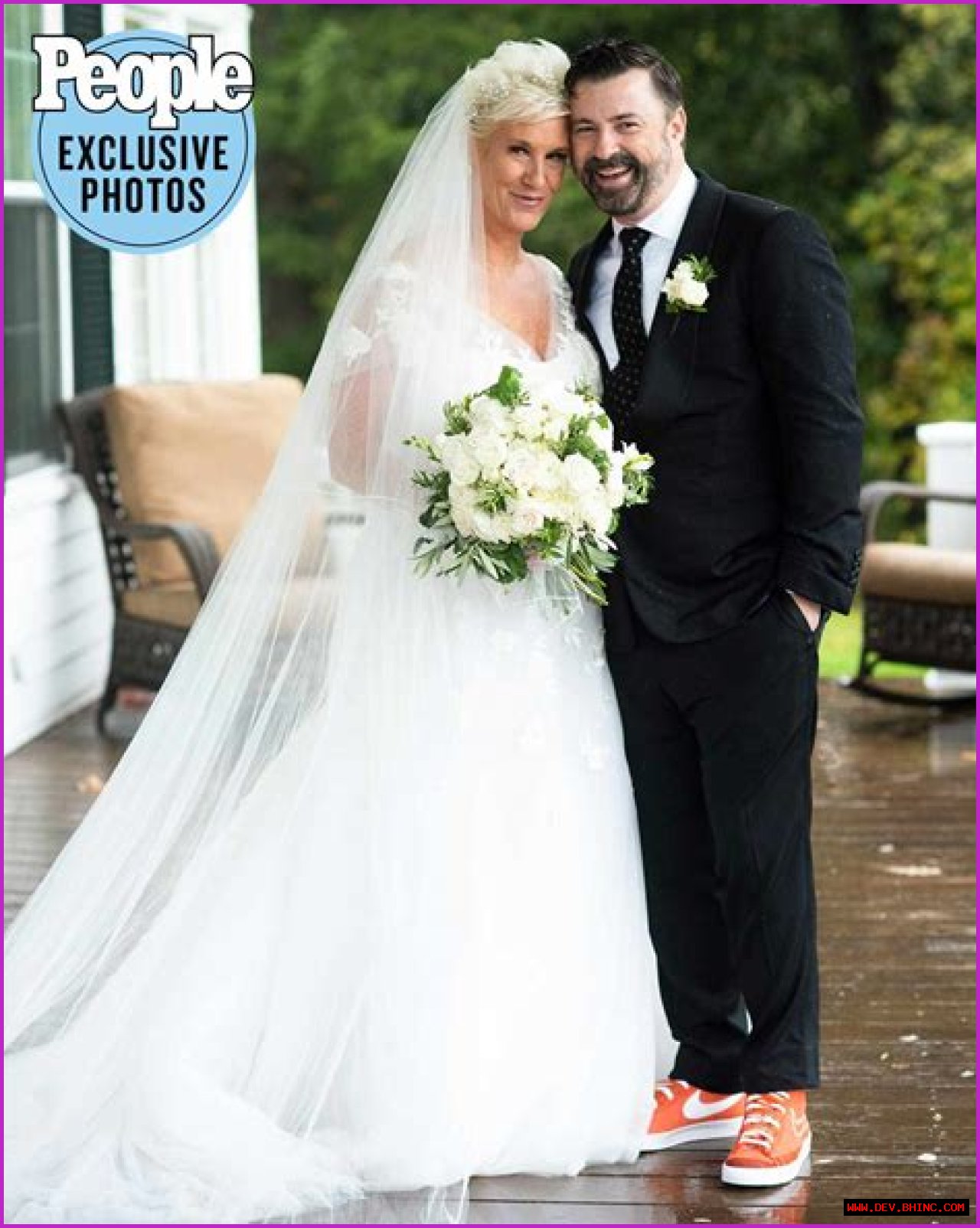 Is Anne Burrell Married To Stuart Claxton: Does She Have Kids? Husband And Family Life