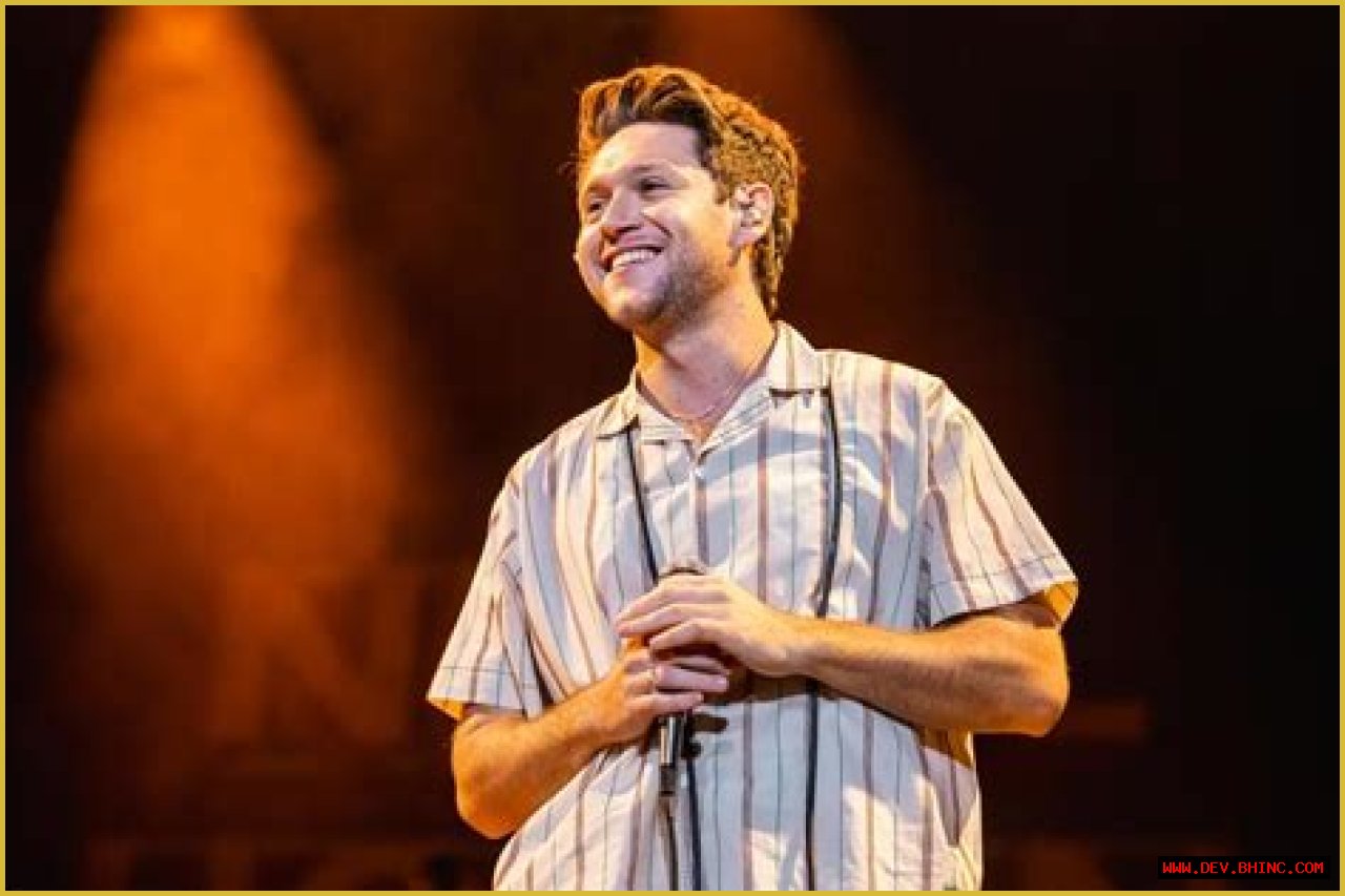 Is Niall Horan Single? Inside ‘The Voice’ Coach’s Love Life, From Selena Gomez to GF Amelia Woolley