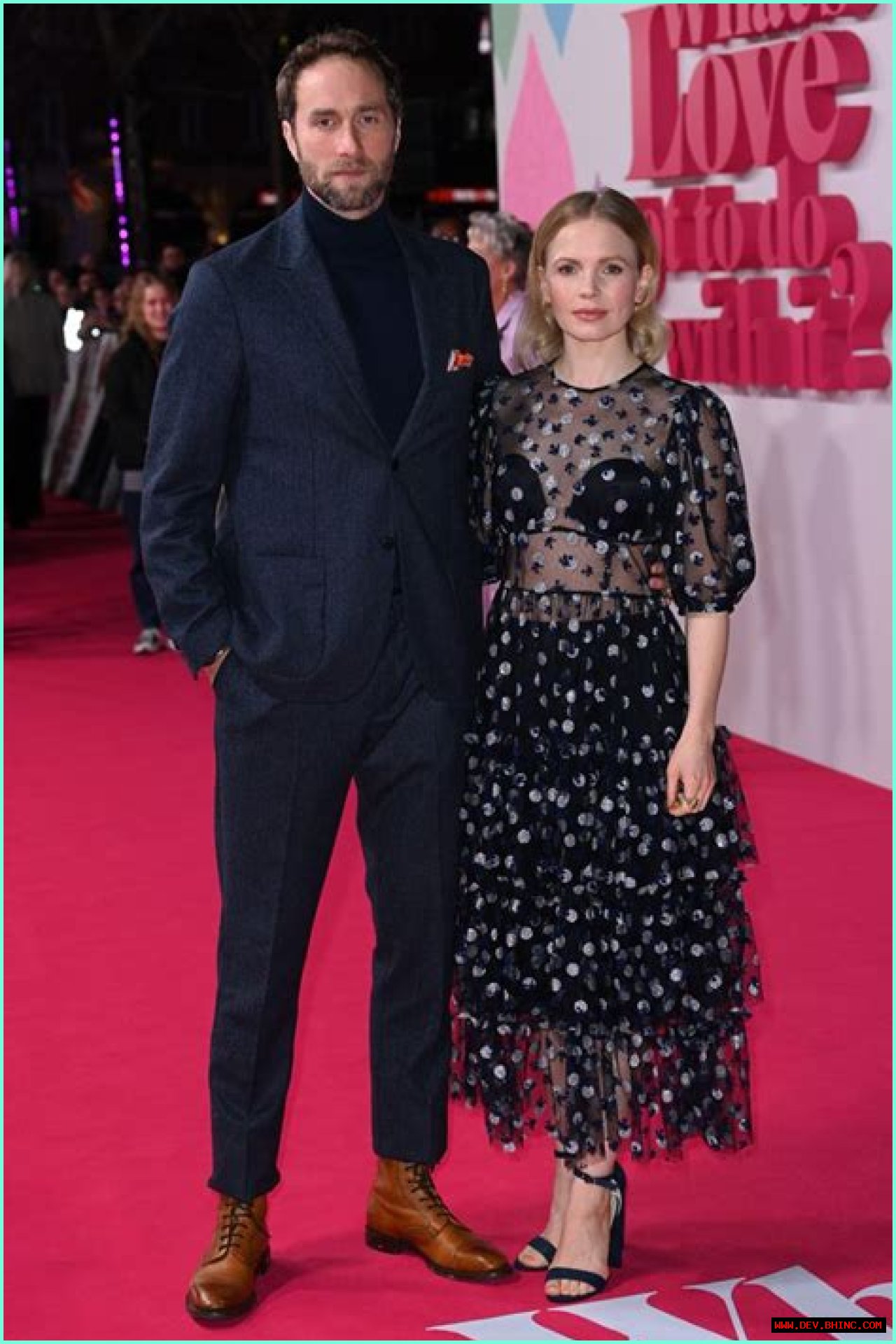 Kate Phillips Husband: Is She Married In Real Life? Dating History Of The Actress