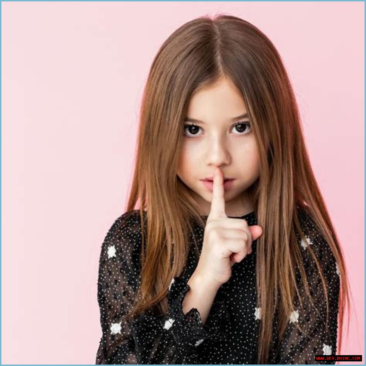 Milana Khametova (Model) - Age, Birthday, Bio, Facts, Family, Net Worth, Height & More