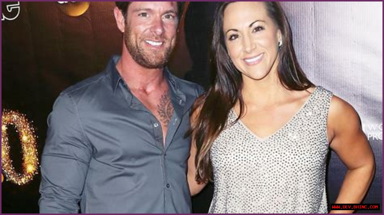 Noah Galloway Proposes to Girlfriend Jamie Boyd During Live DWTS