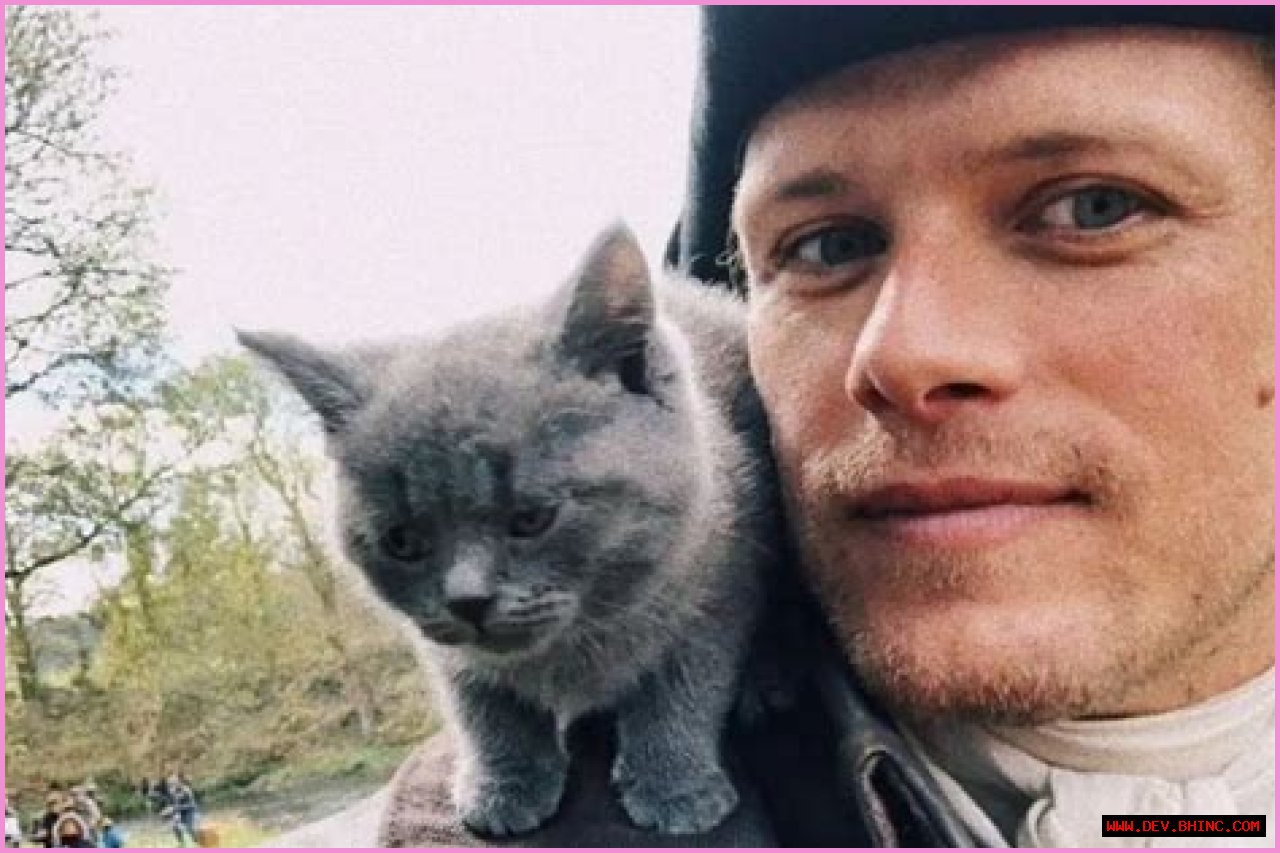 Outlander’s Sam Heughan Blasts Critics After He Reveals He’s On Vacation In Hawaii During Coronavirus Pandemic