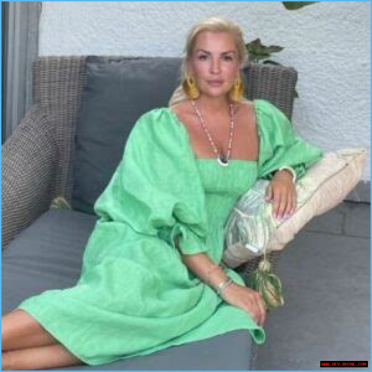Ramona Agruma- Wiki, Age, Boyfriend, Height, Net Worth, Career