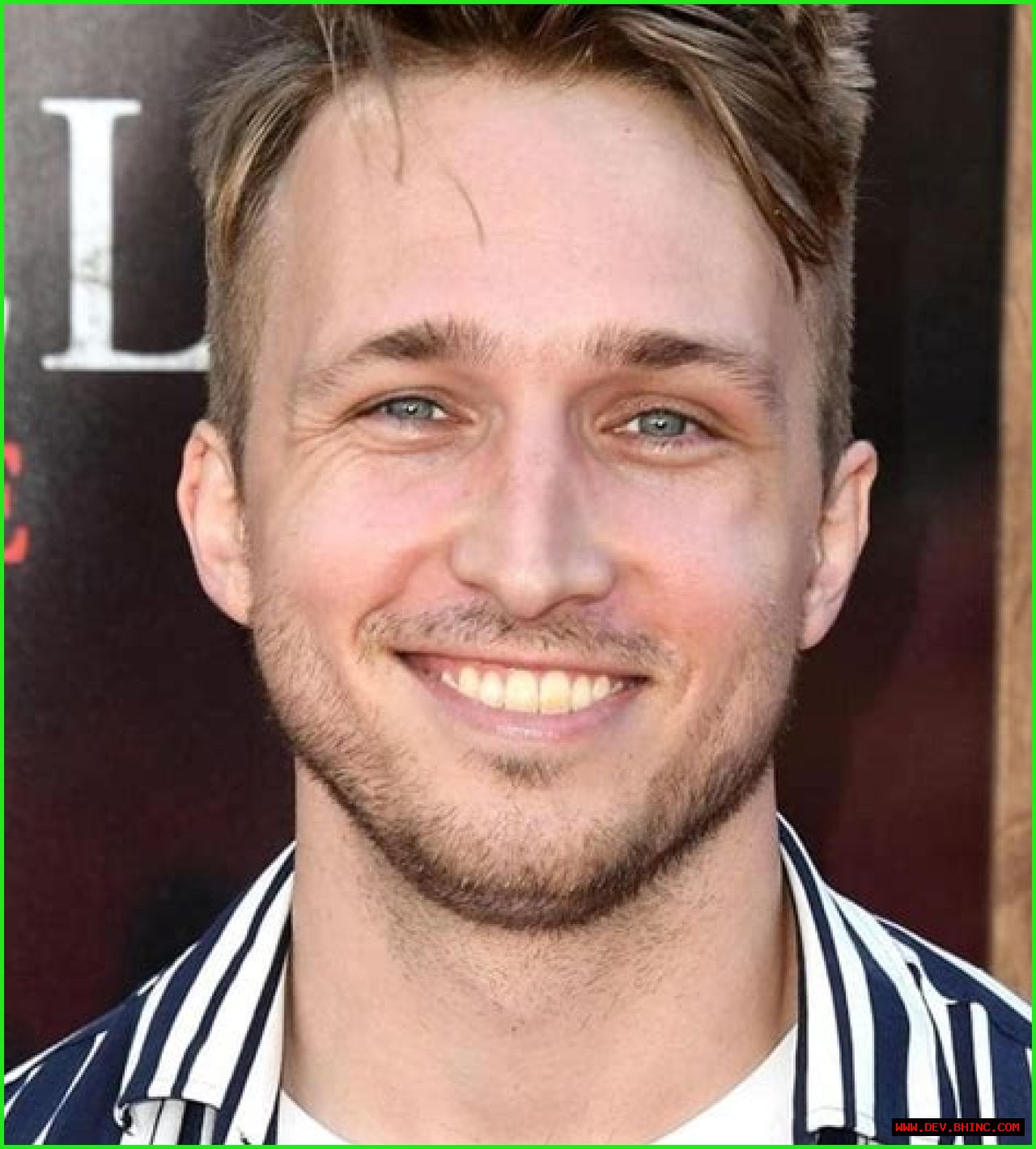 Shayne Topp Age, Net Worth, Girlfriend, Family and Biography