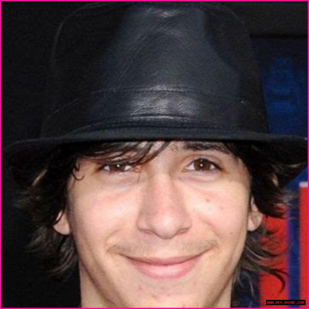 Thomas Guest- Net Worth, Age, Ethnicity, Girlfriend, Height, Career