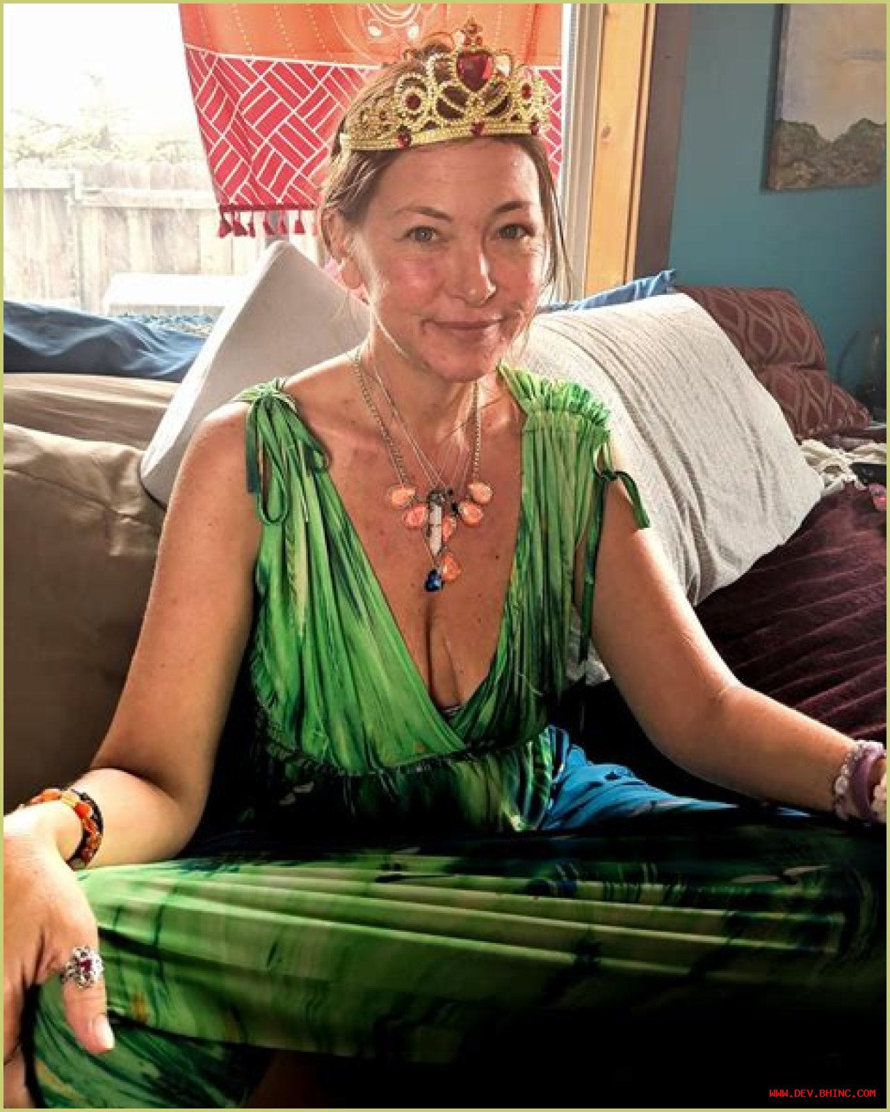 Who was 'Mother God' Amy Carlson? Decayed corpse of 'Love Has Won' cult leader found in Colorado, group arrested