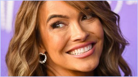 Why Chrishell Stause's Sisters Aren't Fans Of Justin Hartley